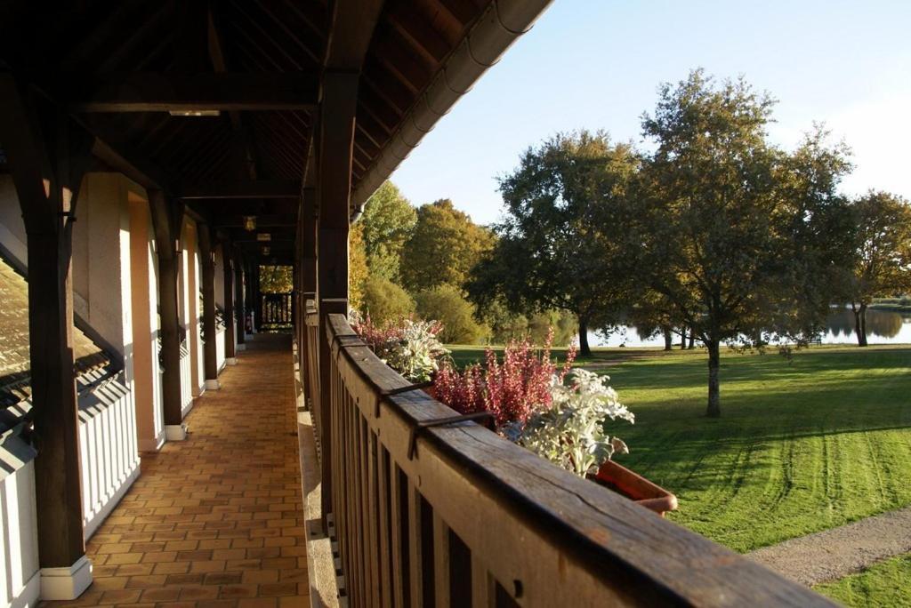 L'Oree Des Chenes, The Originals Relais La Ferté-Saint-Aubin Buitenkant foto