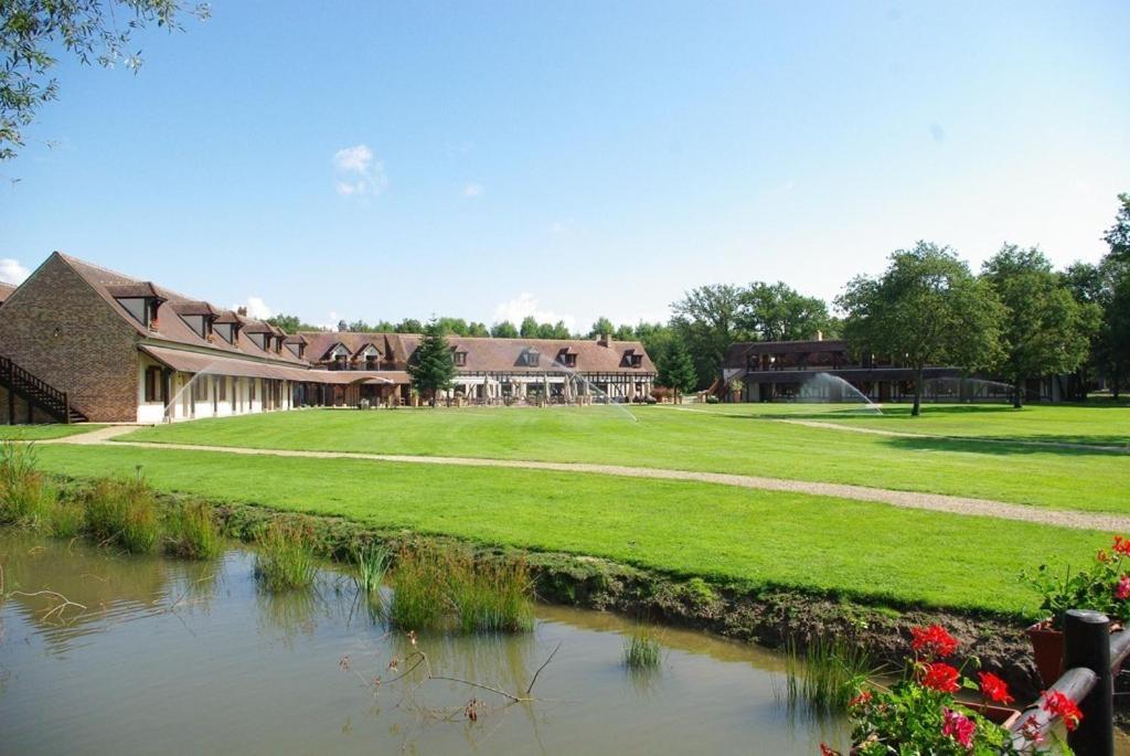 L'Oree Des Chenes, The Originals Relais La Ferté-Saint-Aubin Buitenkant foto